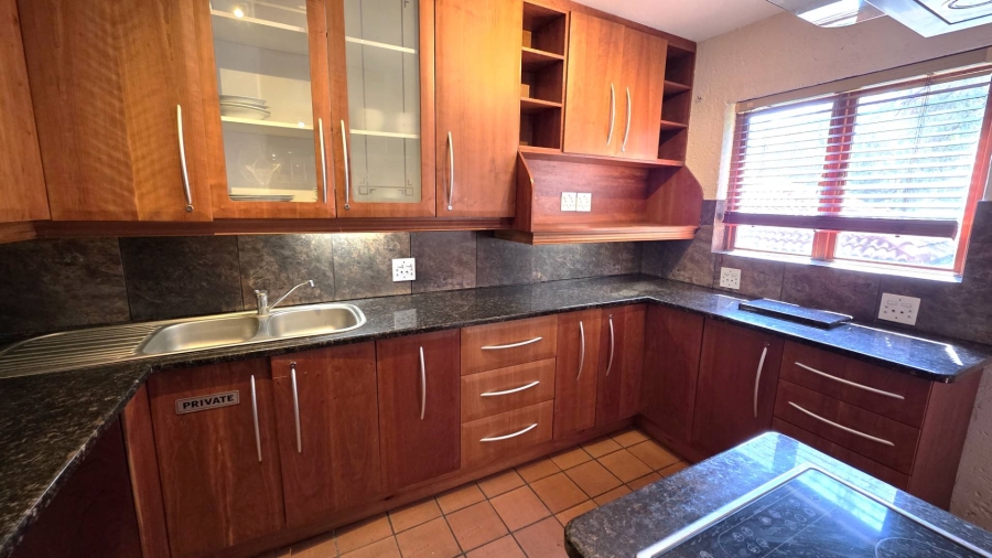 4 Bedroom Property for Sale in Estate D Afrique North West